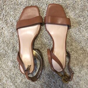 KELLY & KATIE Brown Heels